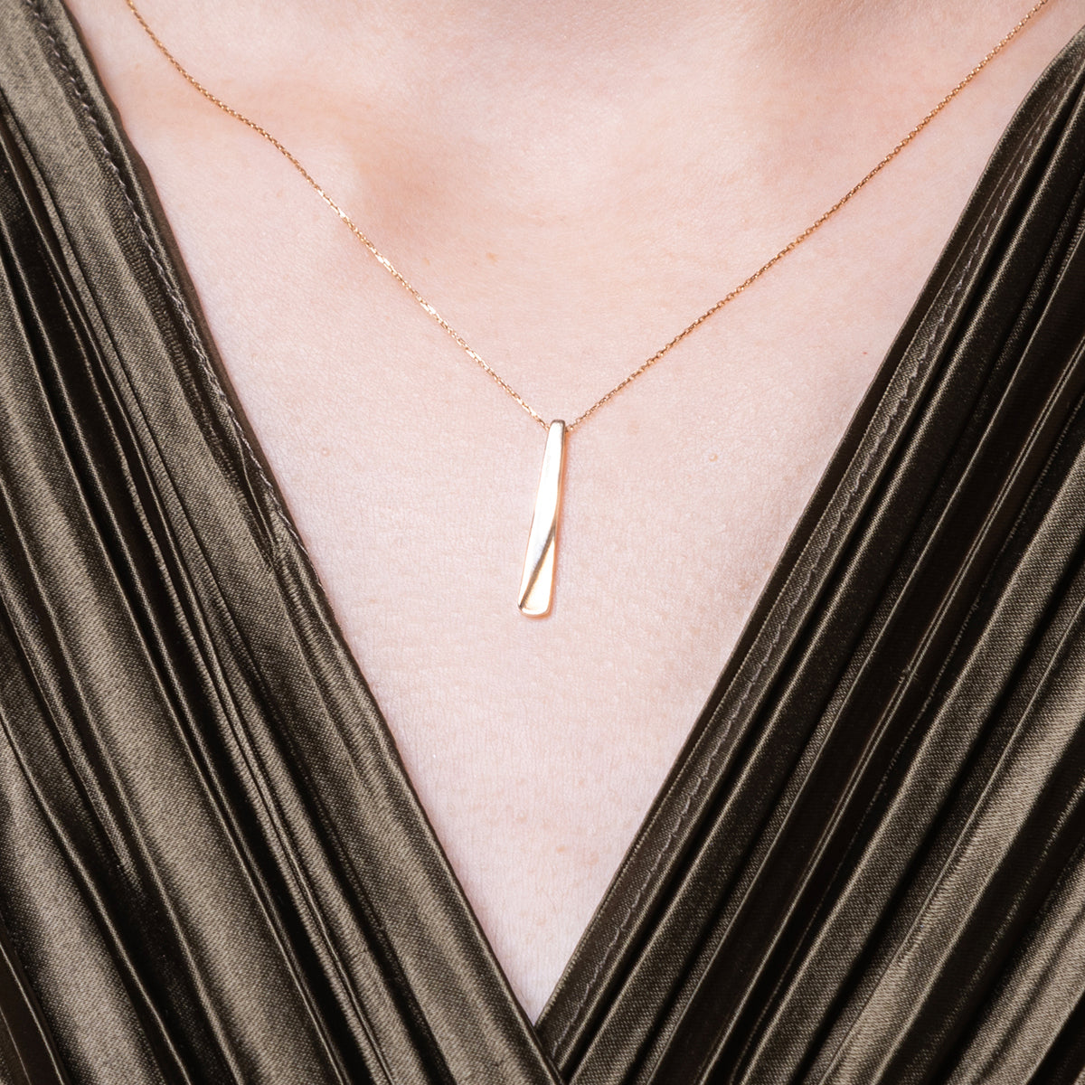 Est LiLas K10YG Necklace