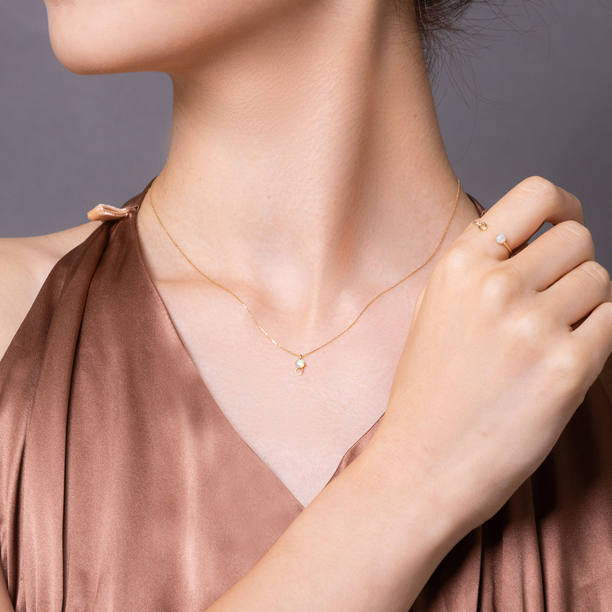 Est LiLas K10YG Opal Necklace