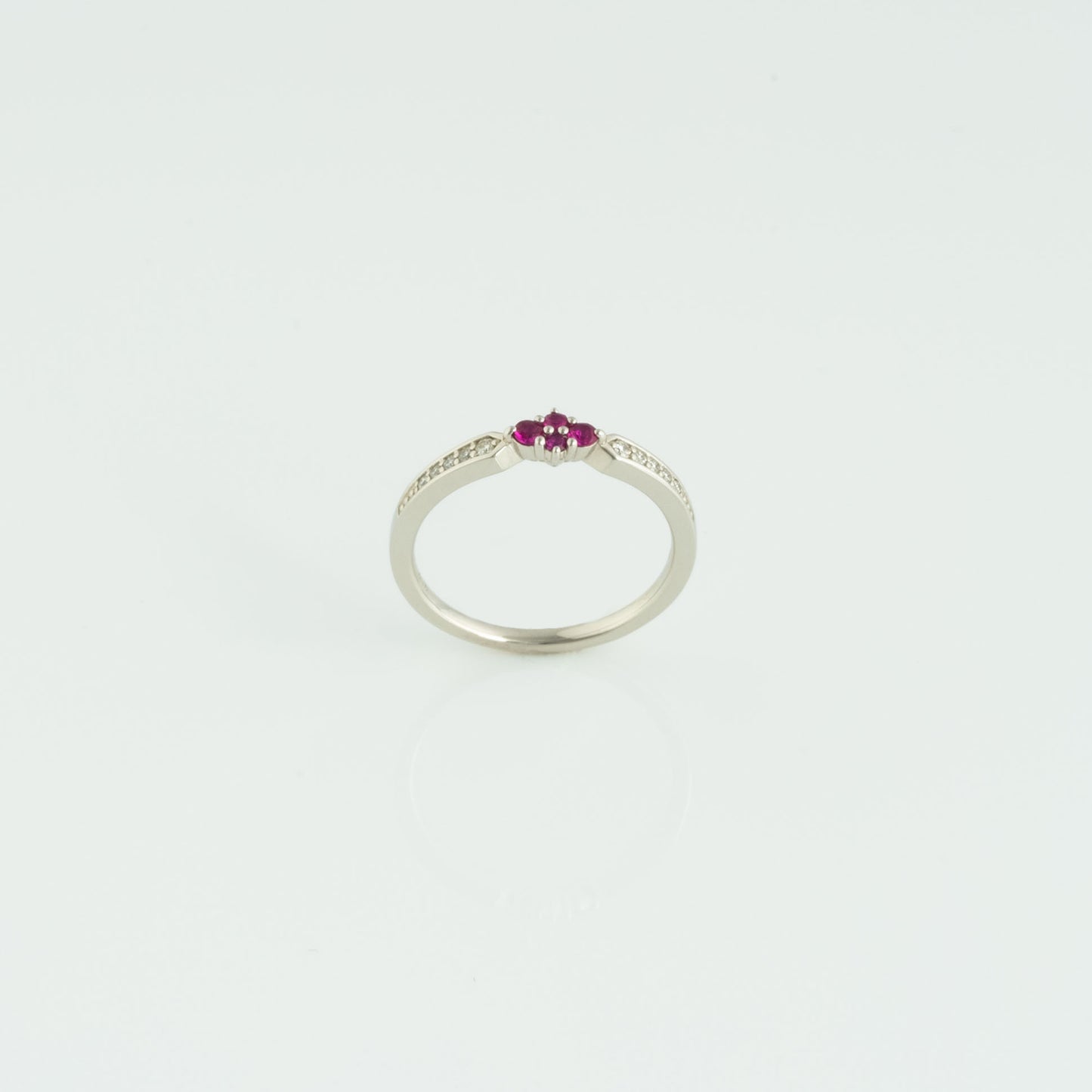 Est LiLas Pt950 Ruby Necklace Ring Set